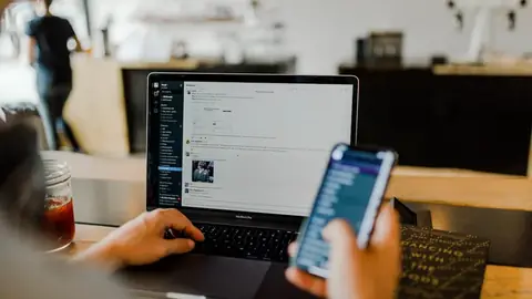 Automating the Full Sales Cycle: First Click to Signed Contract